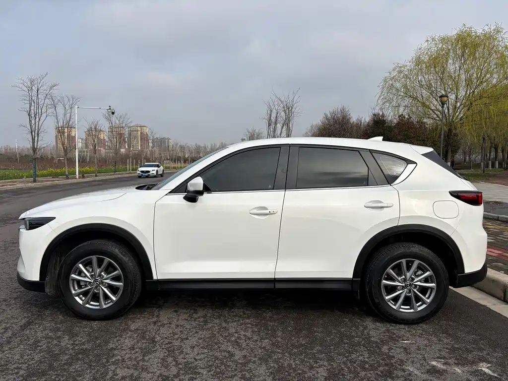 Mazda CX-5 2022 2.0L automatic two-wheel drive smart model купить на сайте DeffCars
