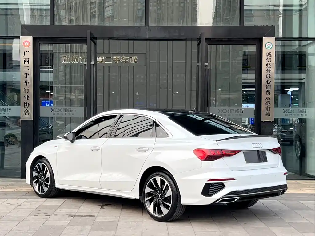 Audi A3 2023 A3L Limousine 35 TFSI Fashionable and Sporty купить на сайте DeffCars