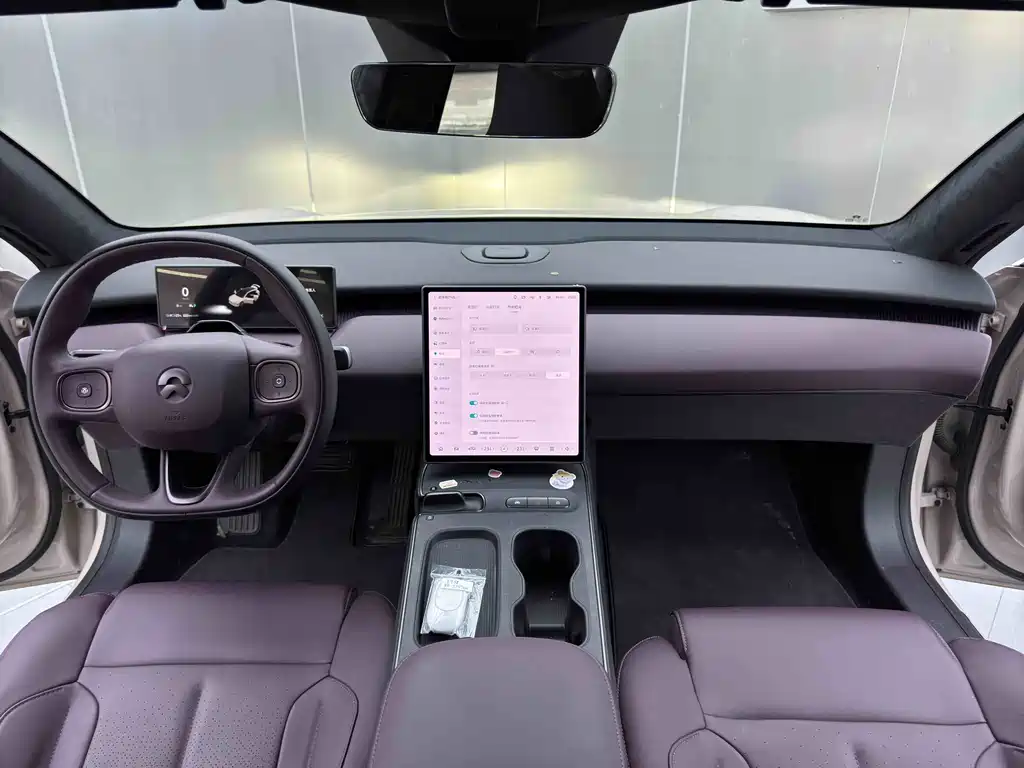 NIO ET5T 2024 model 75kWh Touring купить на сайте DeffCars