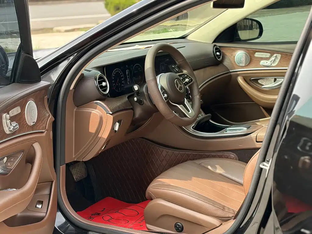 Mercedes-Benz E-Class 2020 E 300 L Luxury Model купить на сайте DeffCars