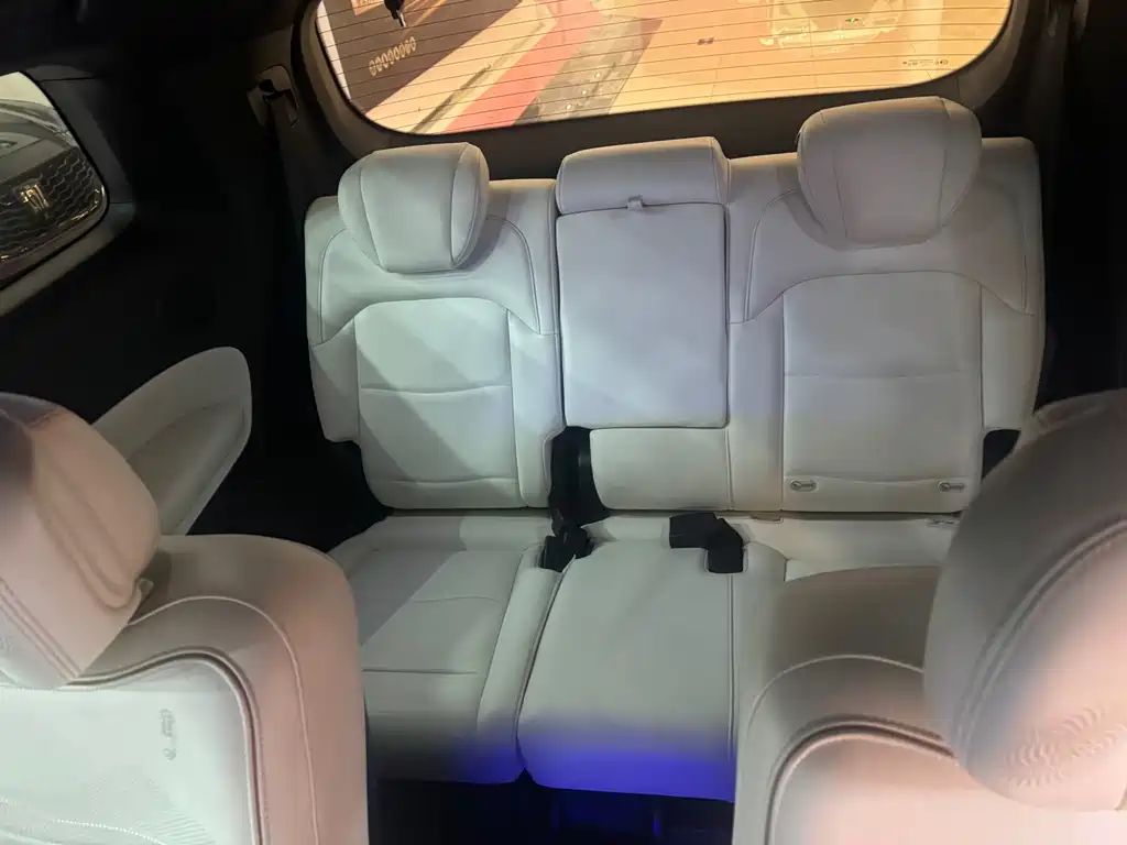 Trumpchi M8 2023 Grandmaster Series Dual Engine Extreme Edition купить на сайте DeffCars