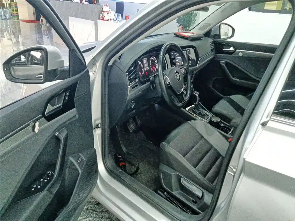Sagitar 2019 280TSI DSG comfort model National VI купить на сайте DeffCars