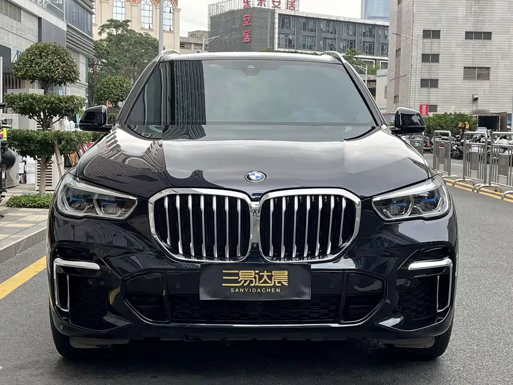BMW X5 2022 facelift xDrive 40Li M sports package купить на сайте DeffCars