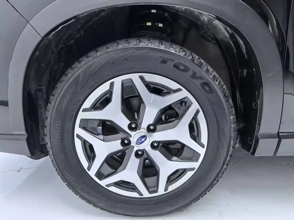 Forester 2022 2.0i AWD Deluxe Edition EyeSight купить на сайте DeffCars