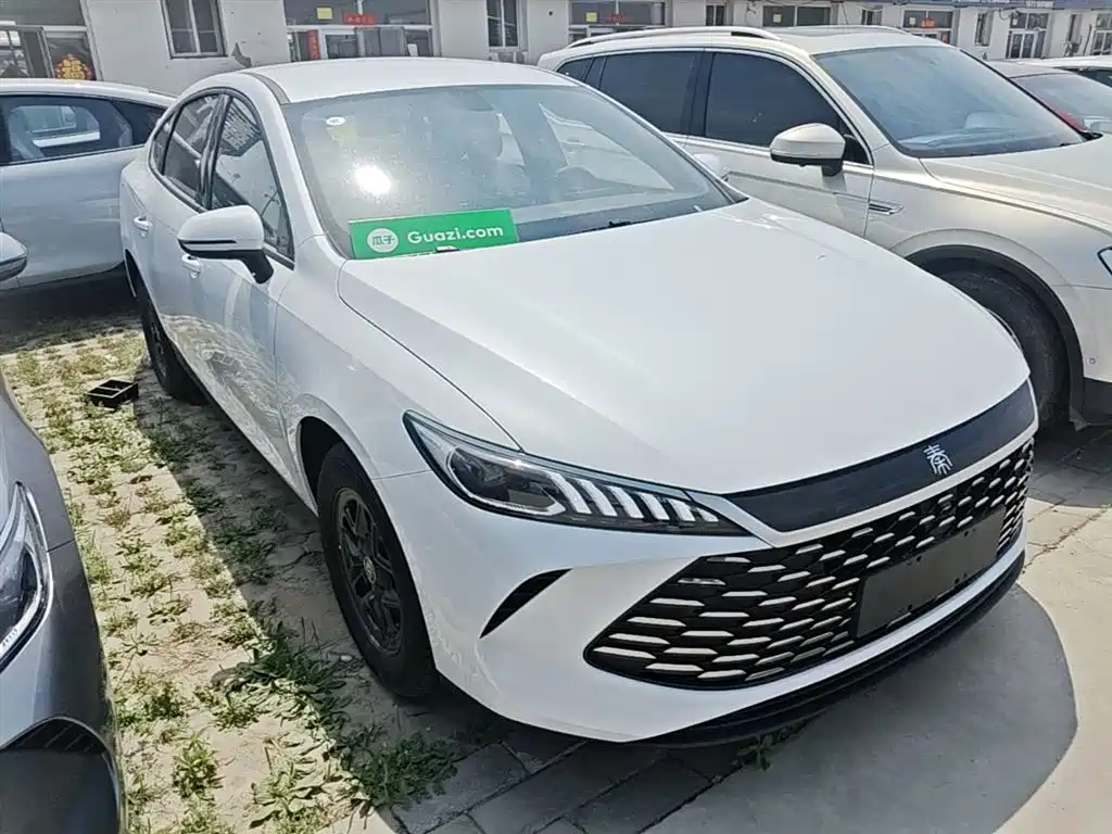 Qin PLUS 2025 DM-i Smart Driving Edition 128KM Enterprising Type купить на сайте DeffCars