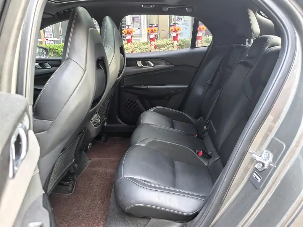 Lynk & Co 03 2022 2.0TD DCT Plus купить на сайте DeffCars