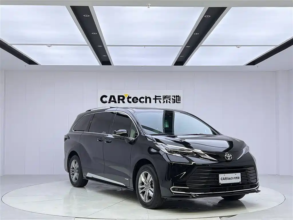 SIENNA 2024 2.5L Hybrid Comfort Edition купить на сайте DeffCars