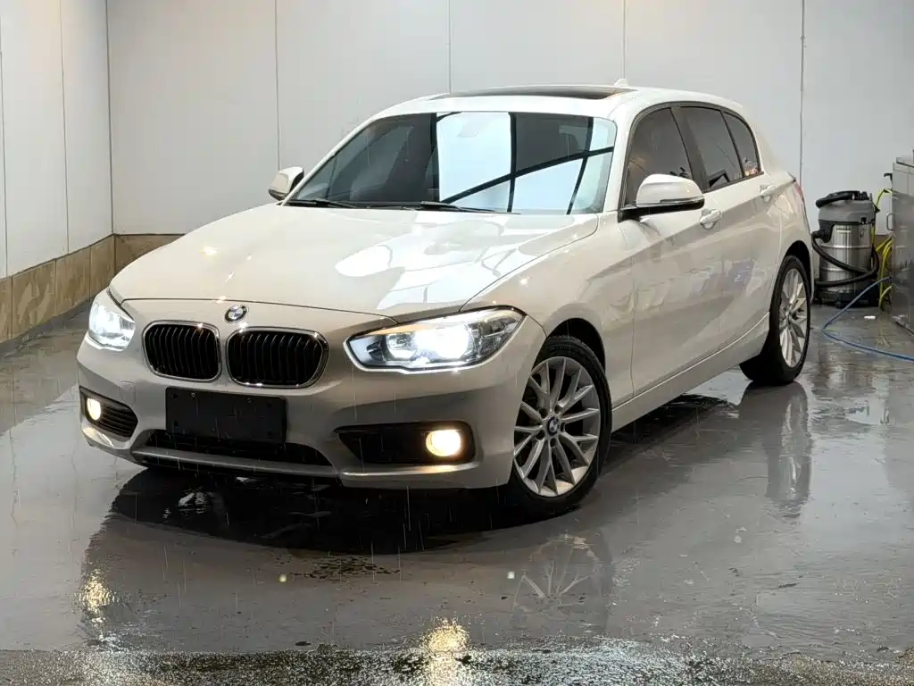 BMW 1 Series imported 2016 120i leading model купить на сайте DeffCars