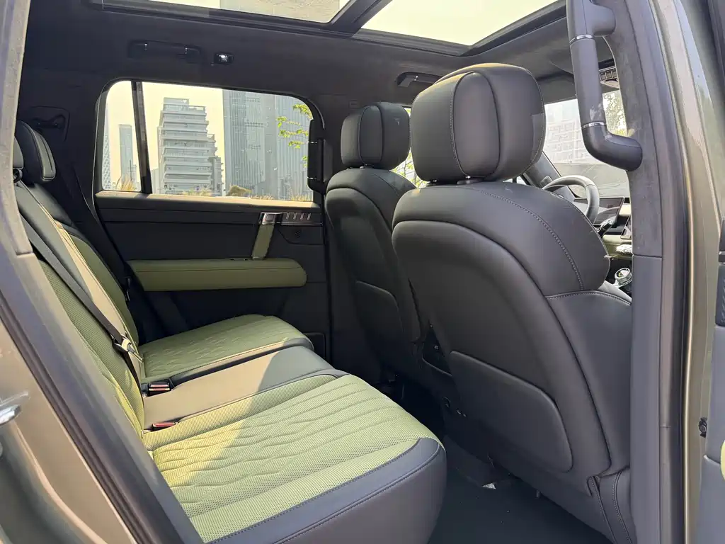 Warrior M817 2025 Pro купить на сайте DeffCars