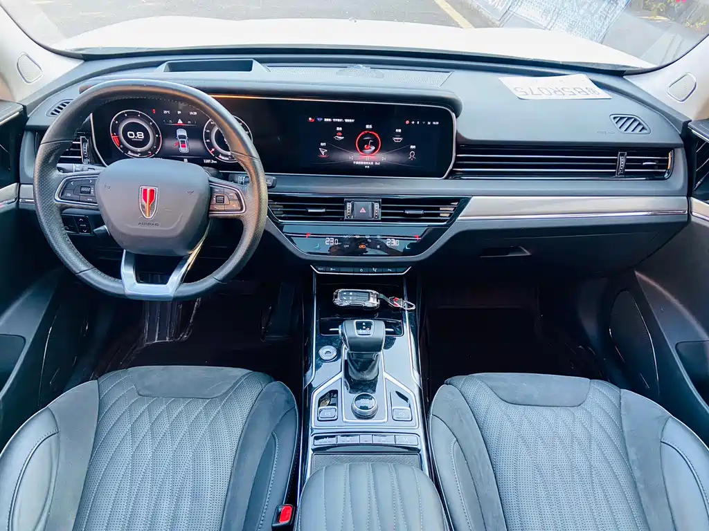Hongqi HS5 2022 facelift 2.0T Zhilian Flagship Edition купить на сайте DeffCars