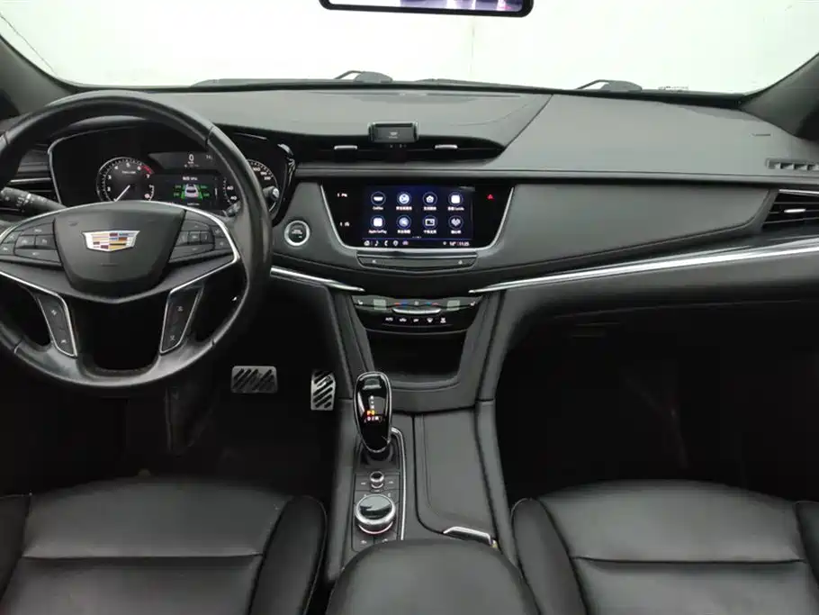 Cadillac XT5 2023 2.0T two-wheel drive fashion model купить на сайте DeffCars
