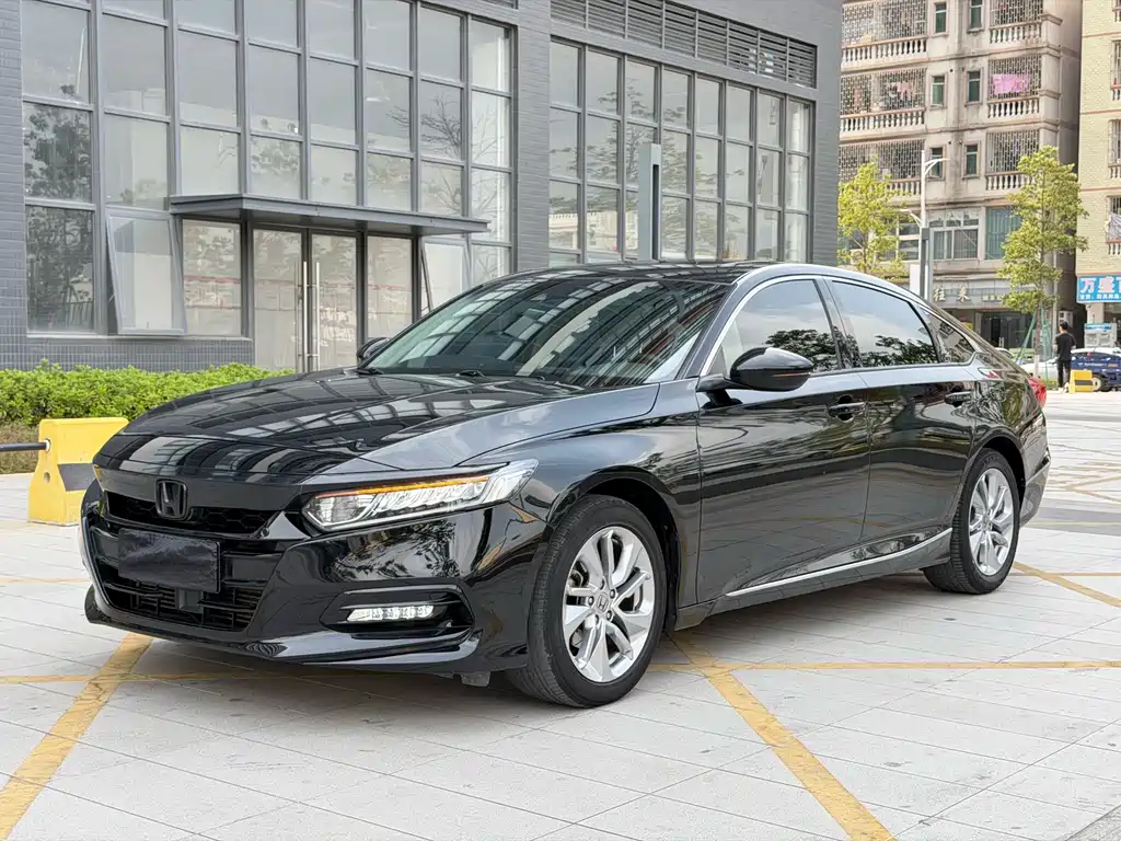Accord 2018 260TURBO Deluxe Edition National V купить на сайте DeffCars