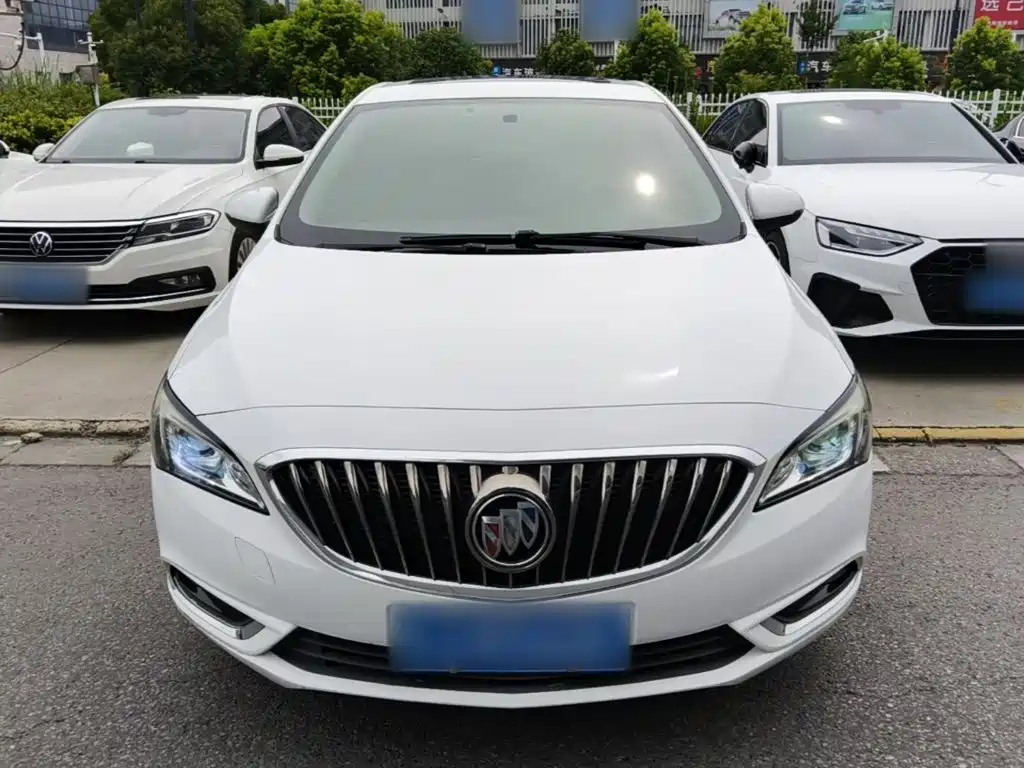 Weilang 2015 Three-Car 15s Automatic Leading Type купить на сайте DeffCars