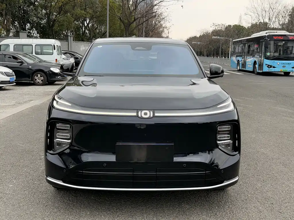 Changan Qiyuan Q07 2025 model 215 flagship PLUS купить на сайте DeffCars