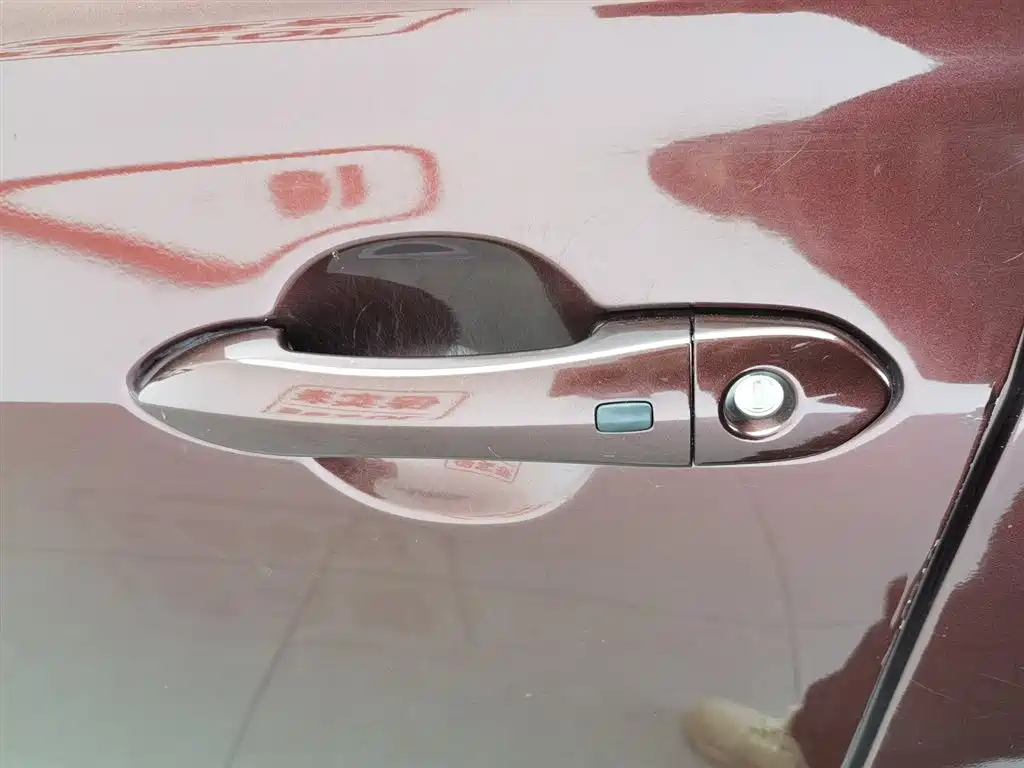 Venucia T70 2018 2.0L CVT Ruixiang Edition купить на сайте DeffCars