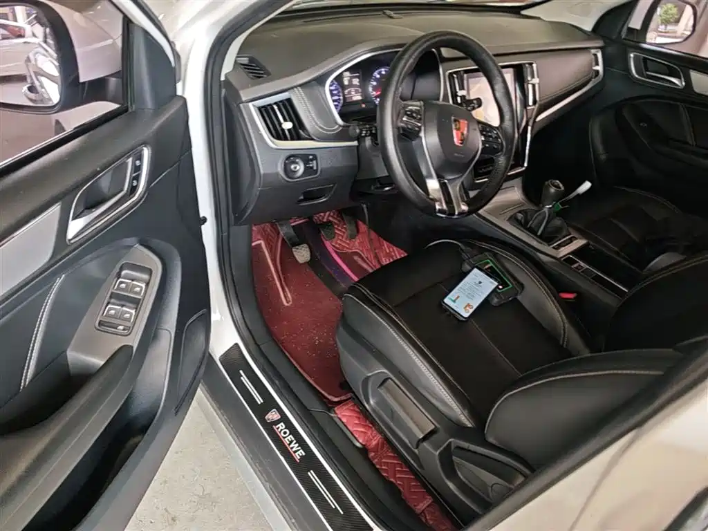Roewe RX5 2020 20T Manual 4G Internet Million Model купить на сайте DeffCars