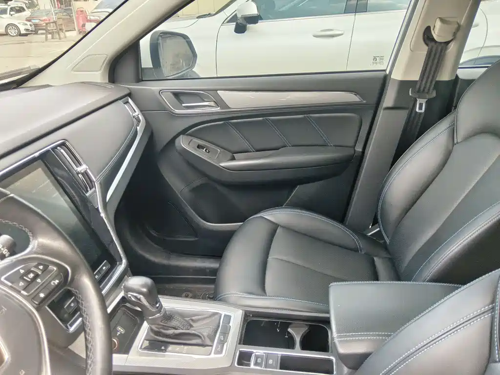 Roewe RX5 2020 20T automatic 4G interconnection million flagship model купить на сайте DeffCars