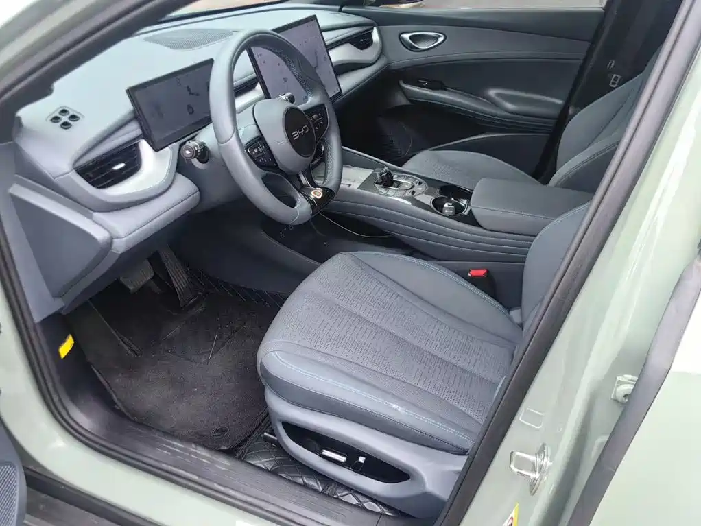 Seal 06GT 2025 505 Wave Plus Edition купить на сайте DeffCars