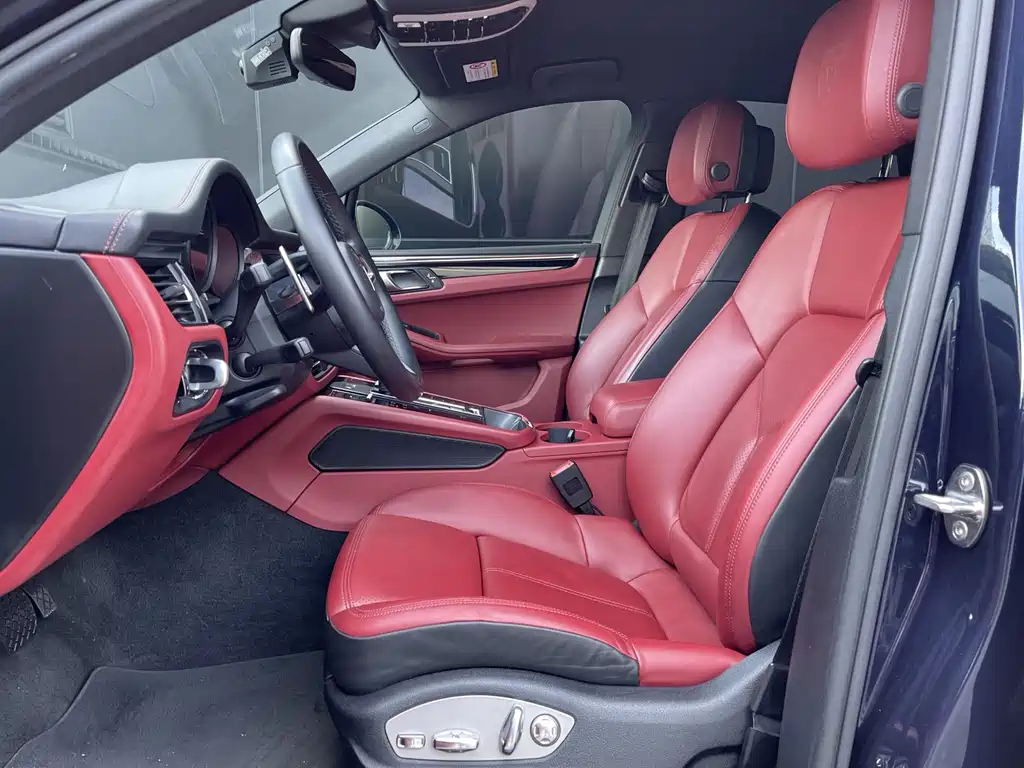Macan 2022 Macan 2.0T купить на сайте DeffCars