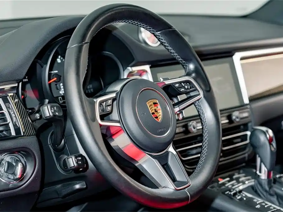 Macan 2021 Macan 2.0T купить на сайте DeffCars