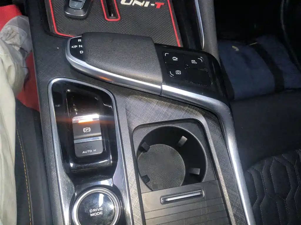 Changan UNI-T 2022 1.5T premium model купить на сайте DeffCars