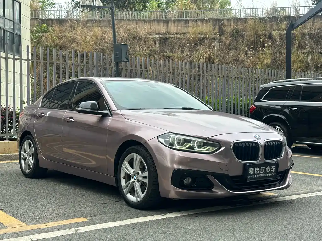 BMW 1 Series 2018 118i Design Package купить на сайте DeffCars