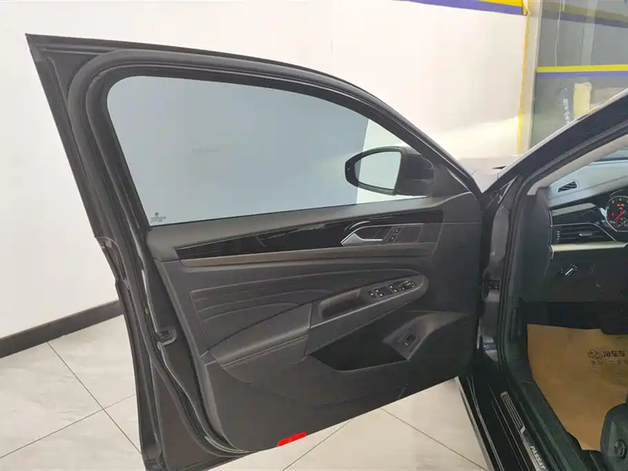 Passat 2020 330TSI Elite Edition National VI купить на сайте DeffCars