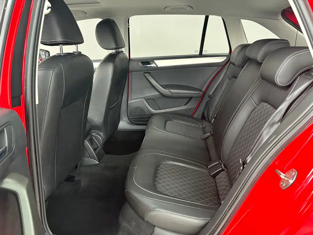 Xindong 2019 1.5L automatic comfort version купить на сайте DeffCars