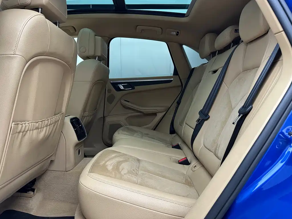 Macan 2017 Macan 2.0T купить на сайте DeffCars