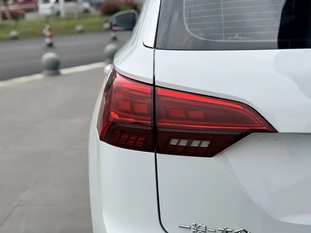 Tanyue 2022 380TSI four-wheel drive R-Line intelligent version купить на сайте DeffCars