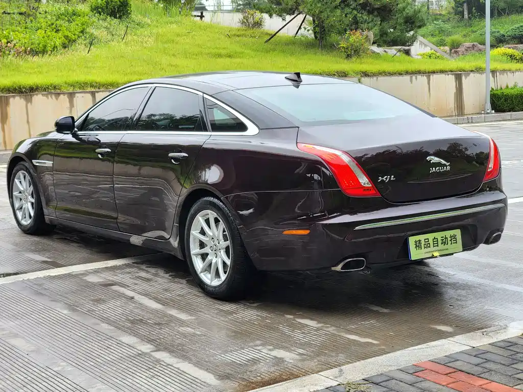 Jaguar XJ 2013 XJL 3.0 SC four-wheel drive flagship business version купить на сайте DeffCars