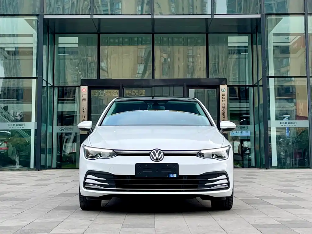 Golf 2023 facelift 280TSI DSG Pro купить на сайте DeffCars