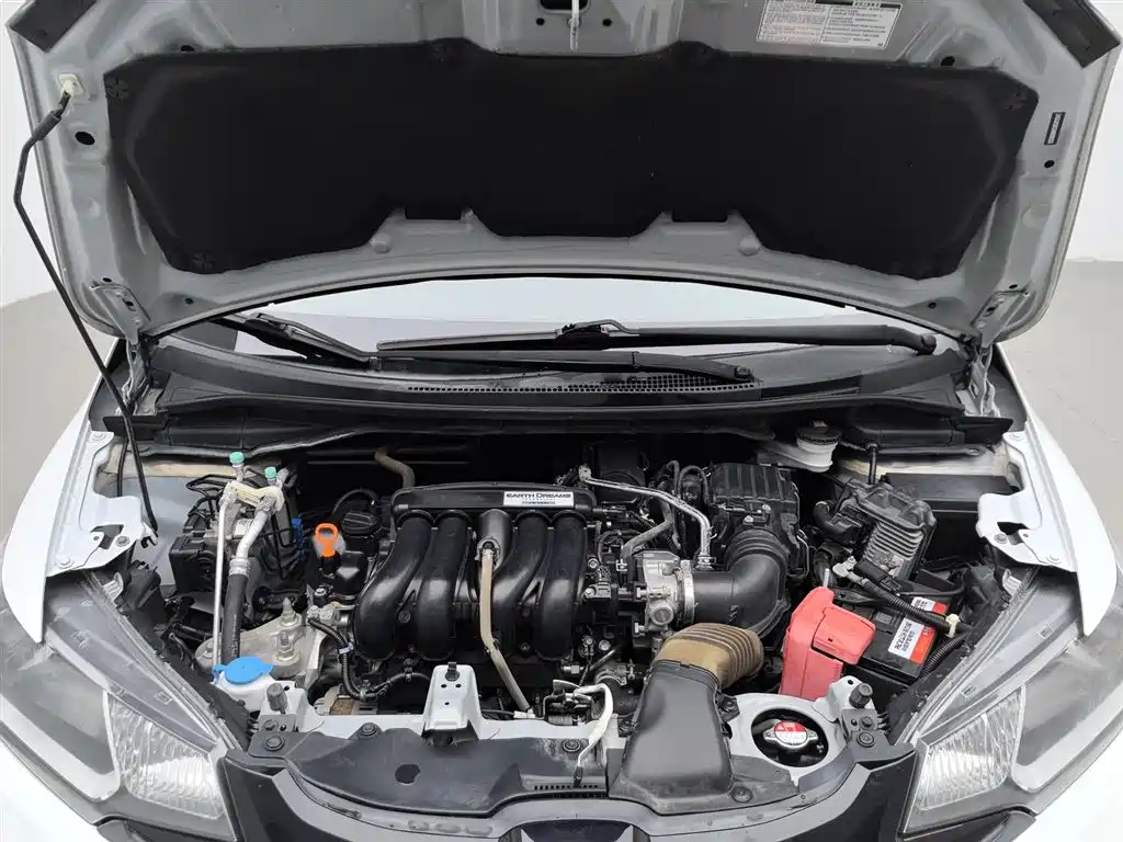 Fit 2016 1.5L LXS CVT Comfort Sunroof Edition купить на сайте DeffCars