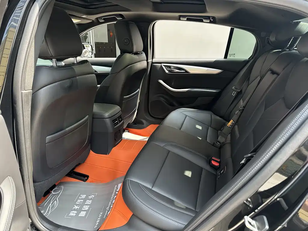 Cadillac CT5 2024 28T luxury model купить на сайте DeffCars