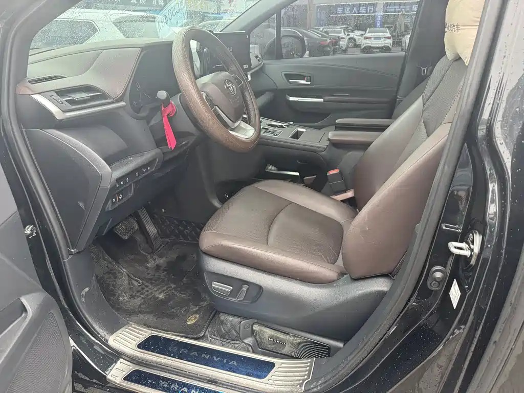 Grevia 2024 2.5L hybrid premium PLUS four-wheel drive version купить на сайте DeffCars