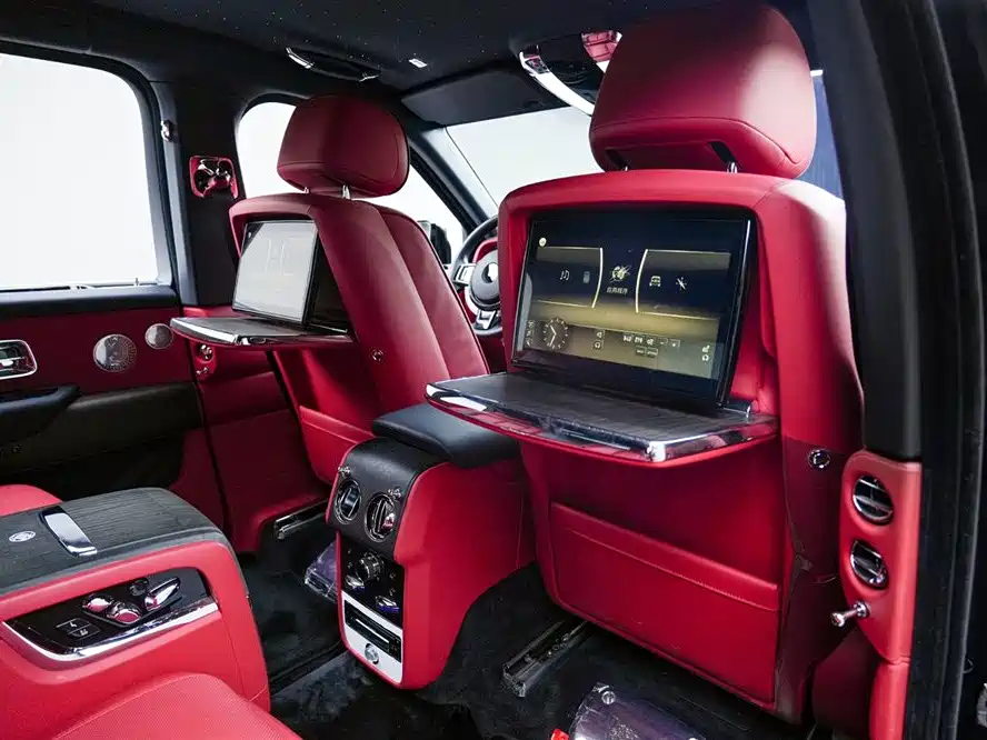 Cullinan 2018 four-seat version купить на сайте DeffCars
