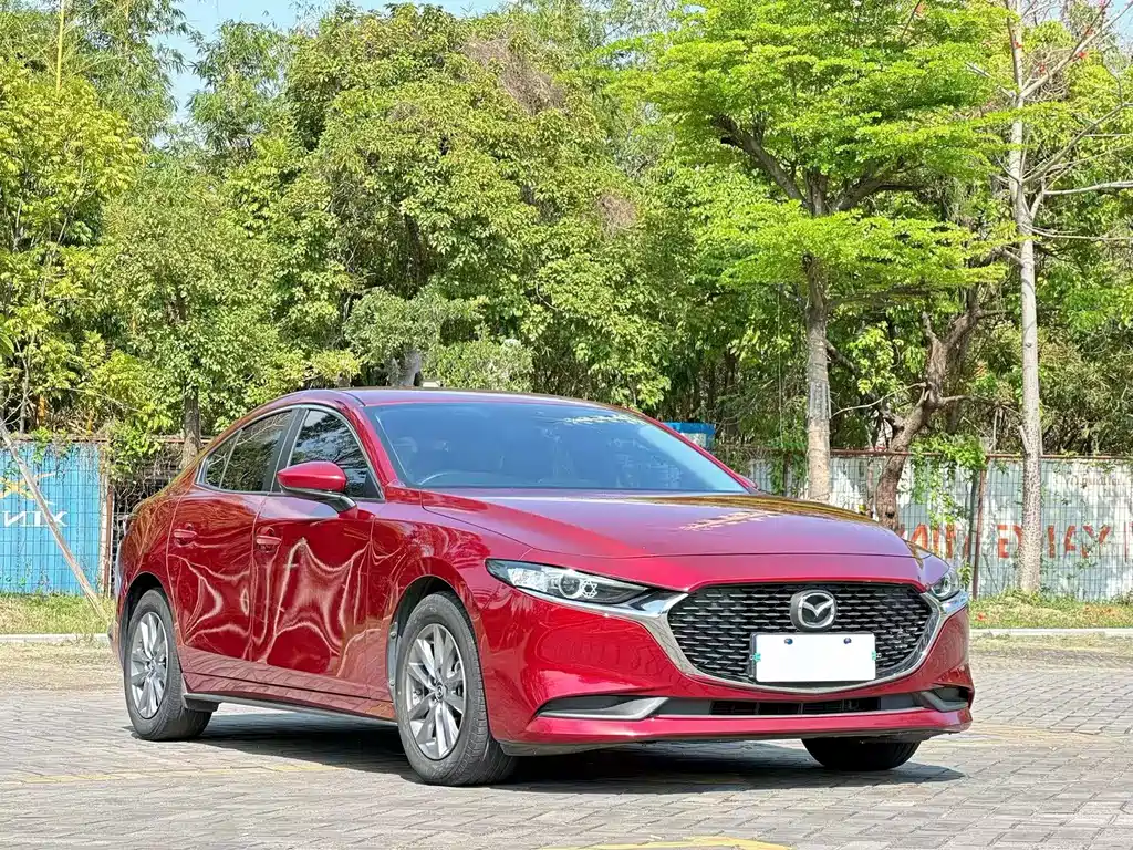 Mazda3 Angkesela 2022 2.0L Automatic Premium Edition купить на сайте DeffCars