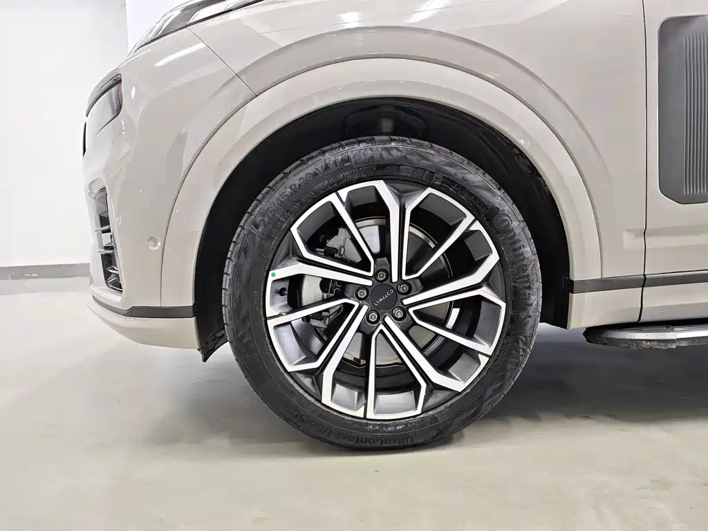 Lynk & Co 09 2024 2.0T four-wheel drive sports version, five seats купить на сайте DeffCars