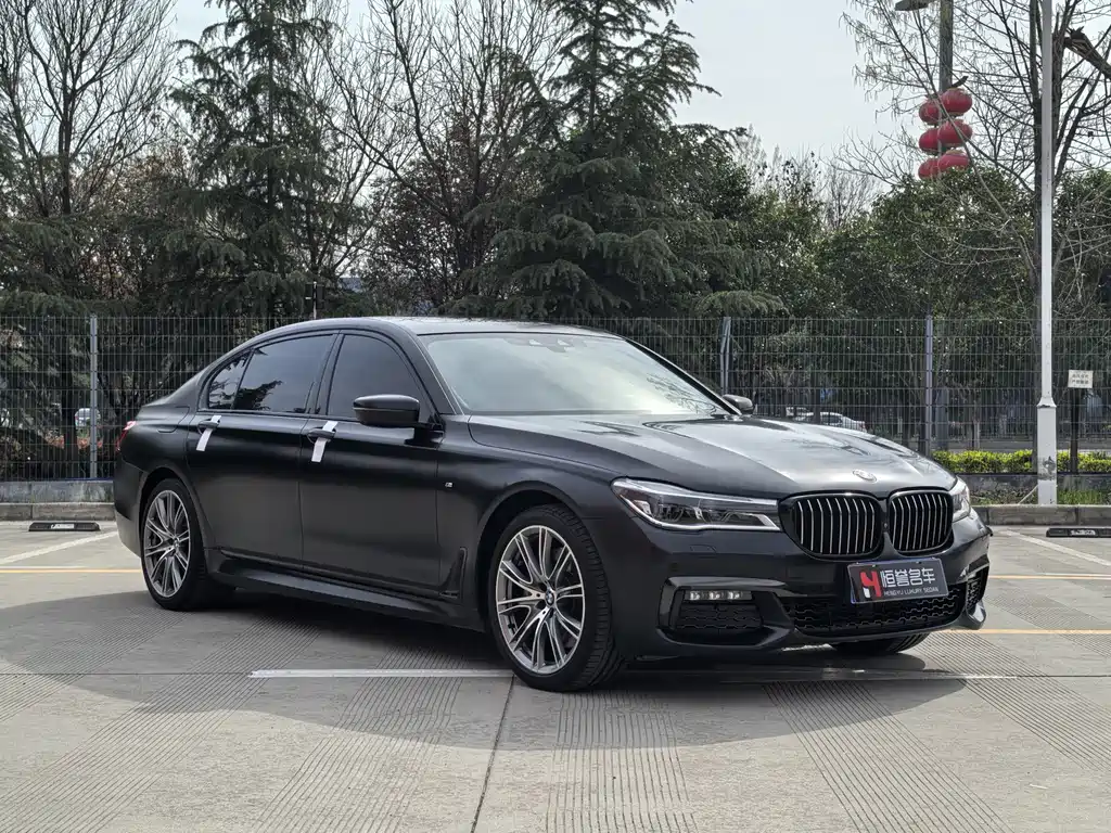 BMW 7 Series 2018 740Li xDrive Exclusive M Sports Package Black Flame Edition купить на сайте DeffCars