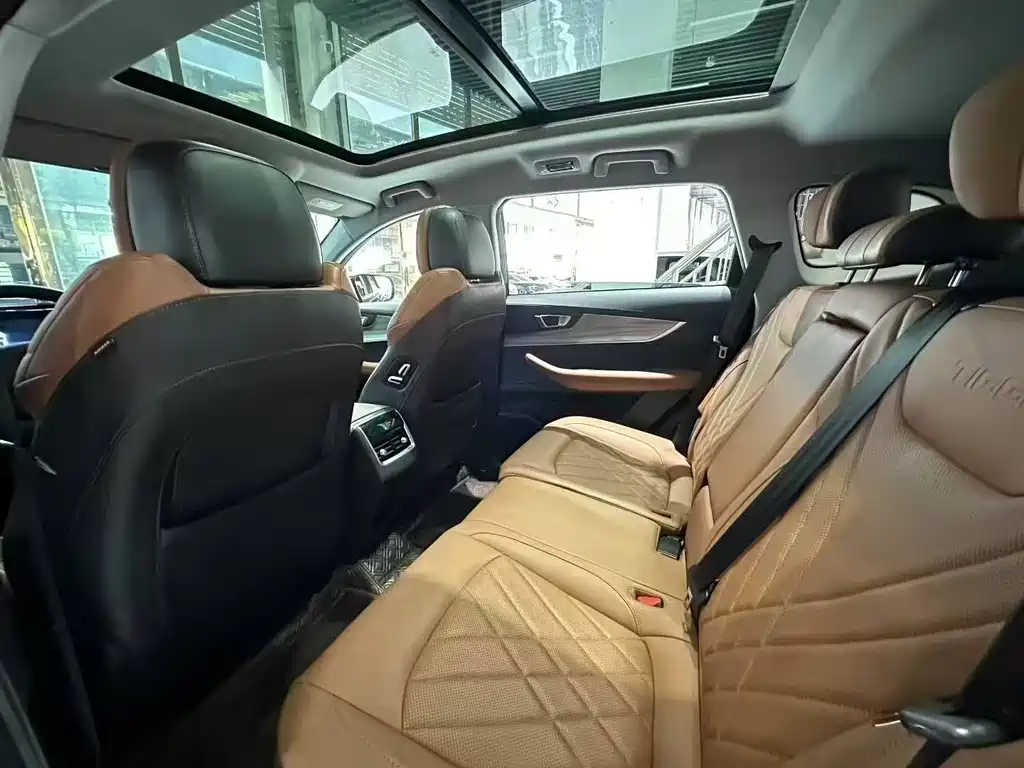 Tiggo 8 Plus 2021 290TGDI DCT Deluxe Edition купить на сайте DeffCars