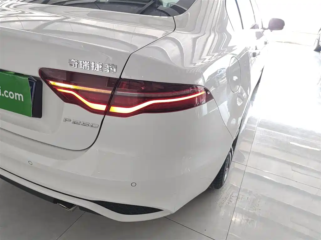 Jaguar XEL 2021 2.0T 250PS R-DYNAMIC S Advanced Sports Edition купить на сайте DeffCars