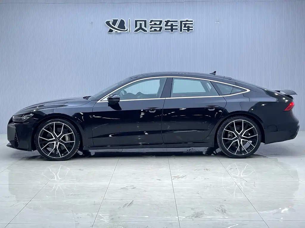 Audi A7 2024 55 TFSI quattro exclusive model купить на сайте DeffCars