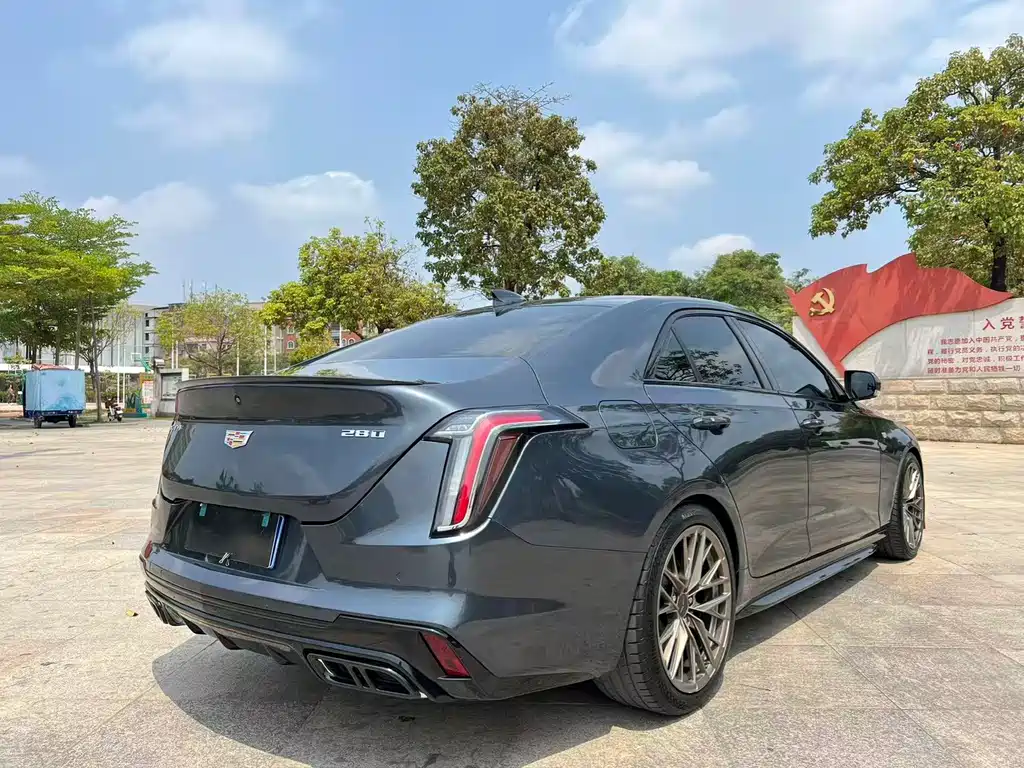 Cadillac CT4 2021 28T Premium Model купить на сайте DeffCars