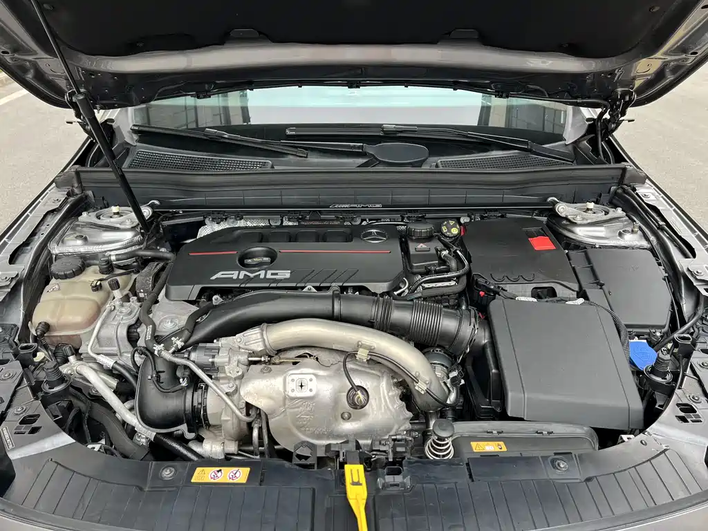 Mercedes-Benz GLB AMG 2021 facelift AMG GLB 35 4MATIC купить на сайте DeffCars
