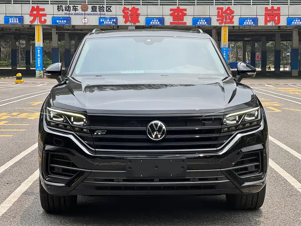 Touareg 2021 3.0TSI Ruixiang Edition Obsidian Sports Package купить на сайте DeffCars