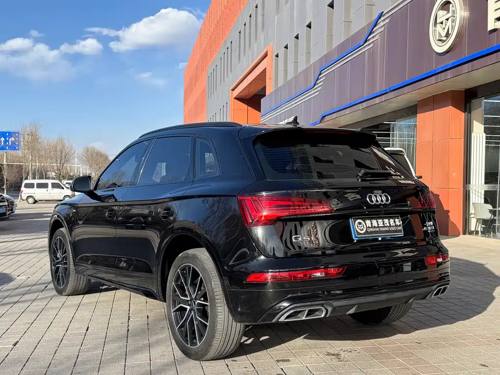 Audi Q5L 2024 45 TFSI luxury and dynamic model купить на сайте DeffCars