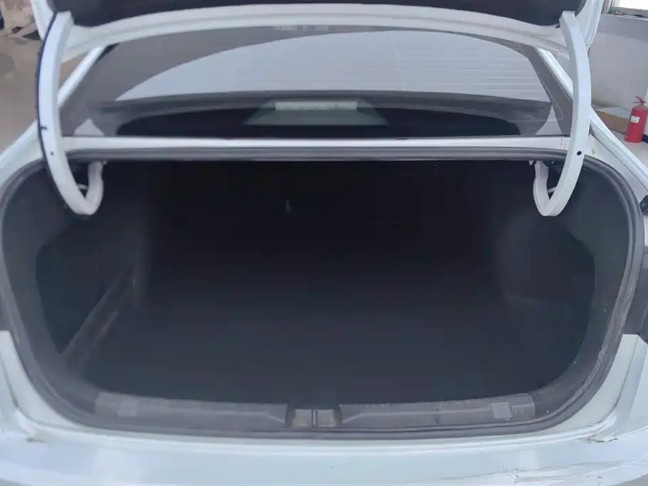 Bora 2020 1.5L automatic fashion model купить на сайте DeffCars