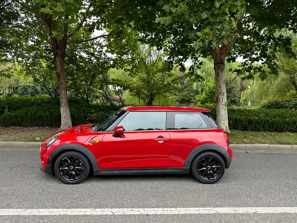 Mini 2014 1.2T one + купить на сайте DeffCars