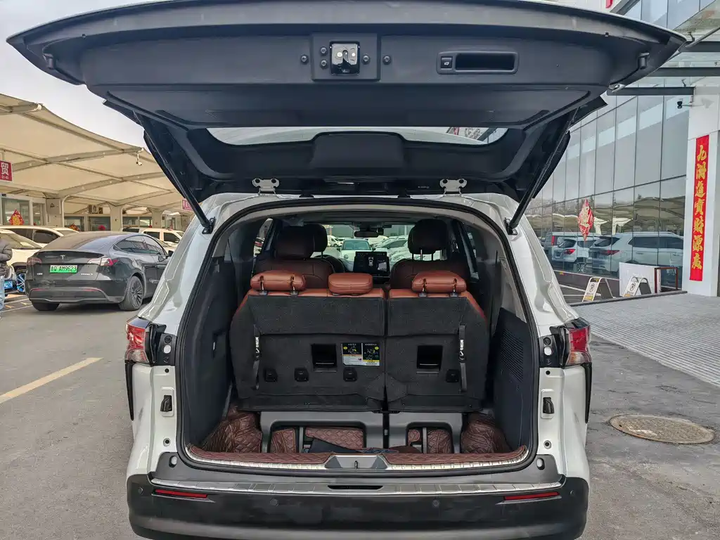 SIENNA 2023 2.5L Hybrid Comfort Edition купить на сайте DeffCars
