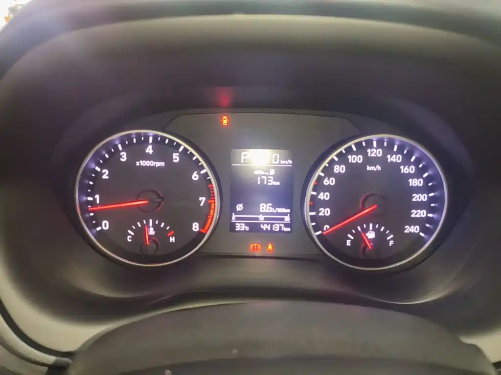 Yuedong 2018 1.6L automatic eye-catching version GL National V купить на сайте DeffCars